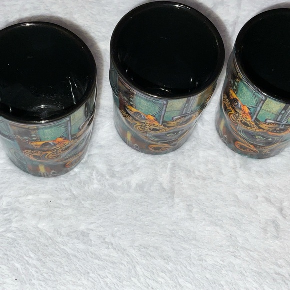 SEAWORLD Collectors 2D Painted Shark, Etc 3 1/8 In JuiceGlass Bundle 3 Brand New - Picture 4 of 16